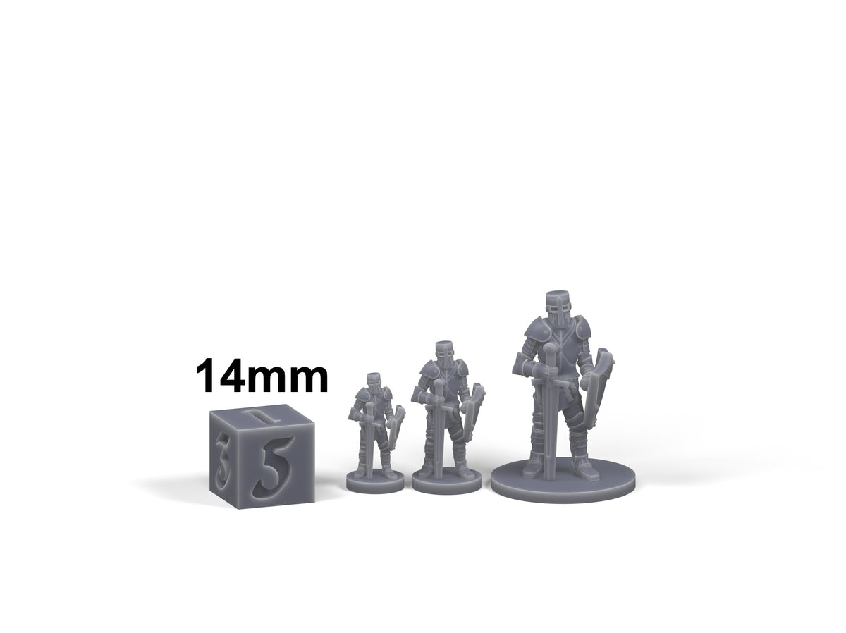 Knight on foot size comparison XE17